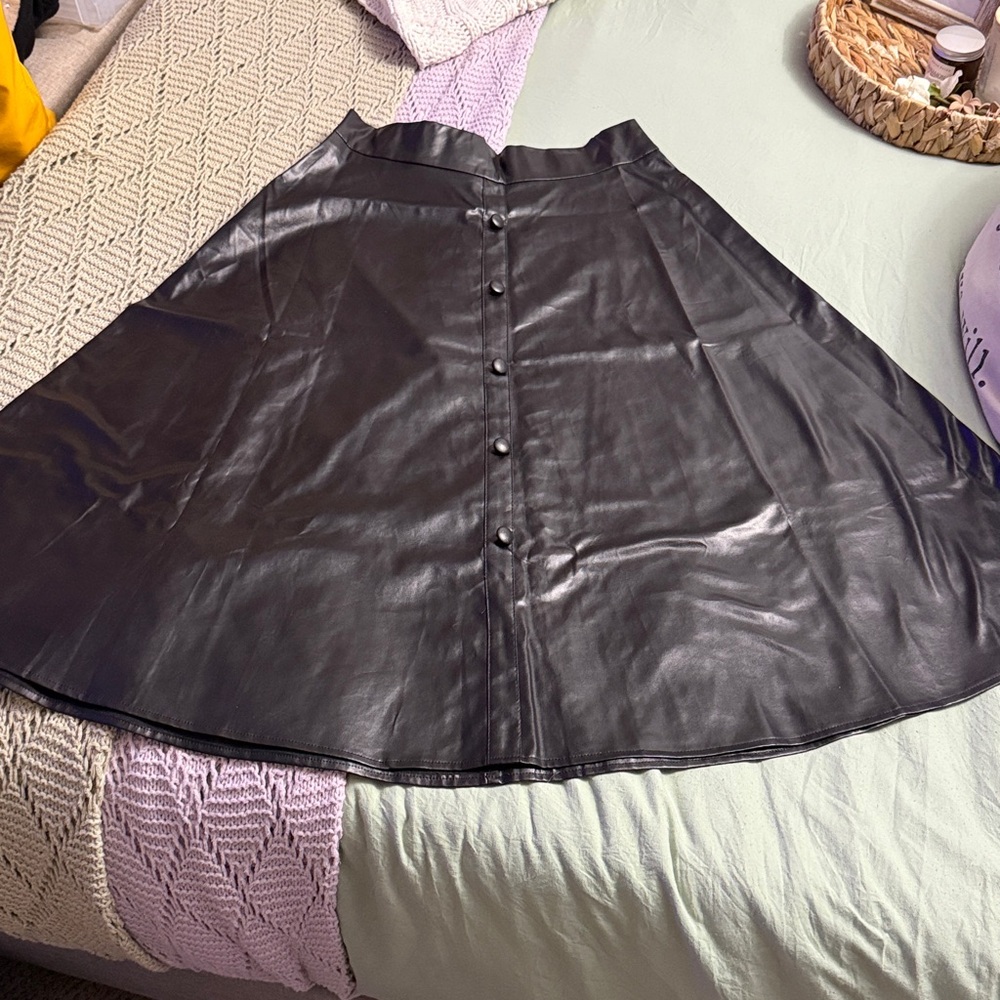 Black Faux Leather Button-Front Flared Skirt
BNWOT